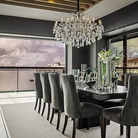 Leilighet Exclusive Penthouse With Bryggen Views I Must