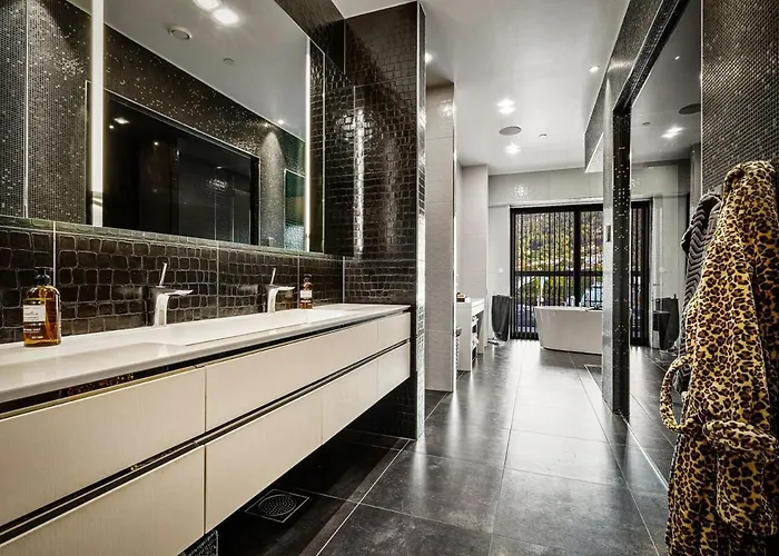 Exclusive Penthouse With Bryggen Views I Must Bergen