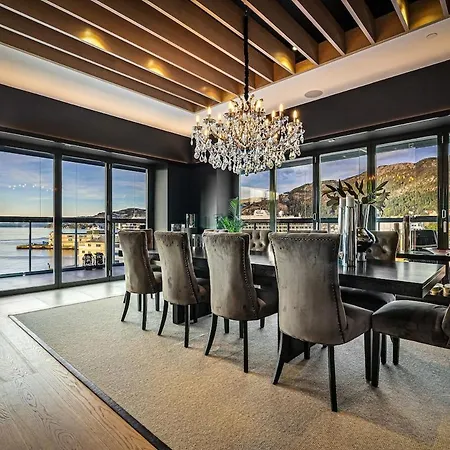 Апартаменты Exclusive Penthouse With Bryggen Views I Must Берген