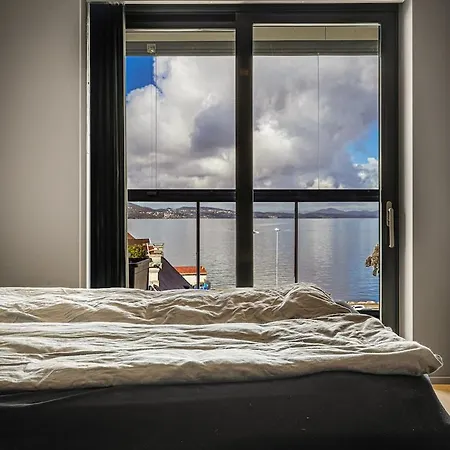 Exclusive Penthouse With Bryggen Views I Must Берген