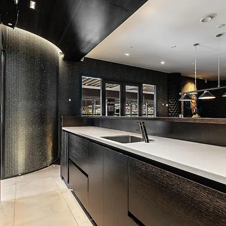 Апартаменты Exclusive Penthouse With Bryggen Views I Must