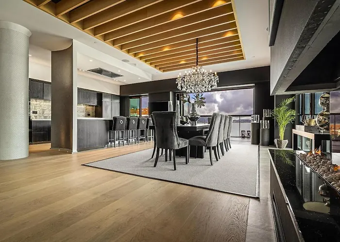 Exclusive Penthouse With Bryggen Views I Must 아파트 *